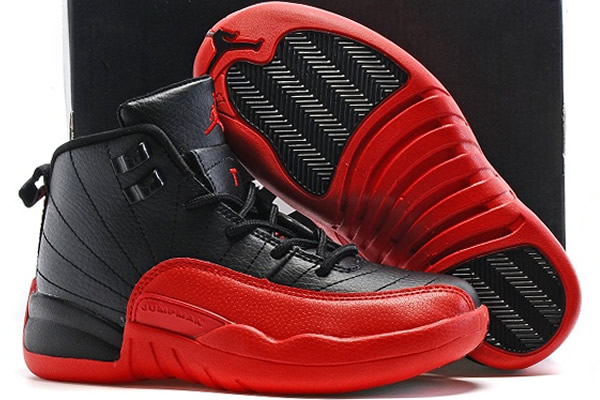 Kids Jordan 12-014